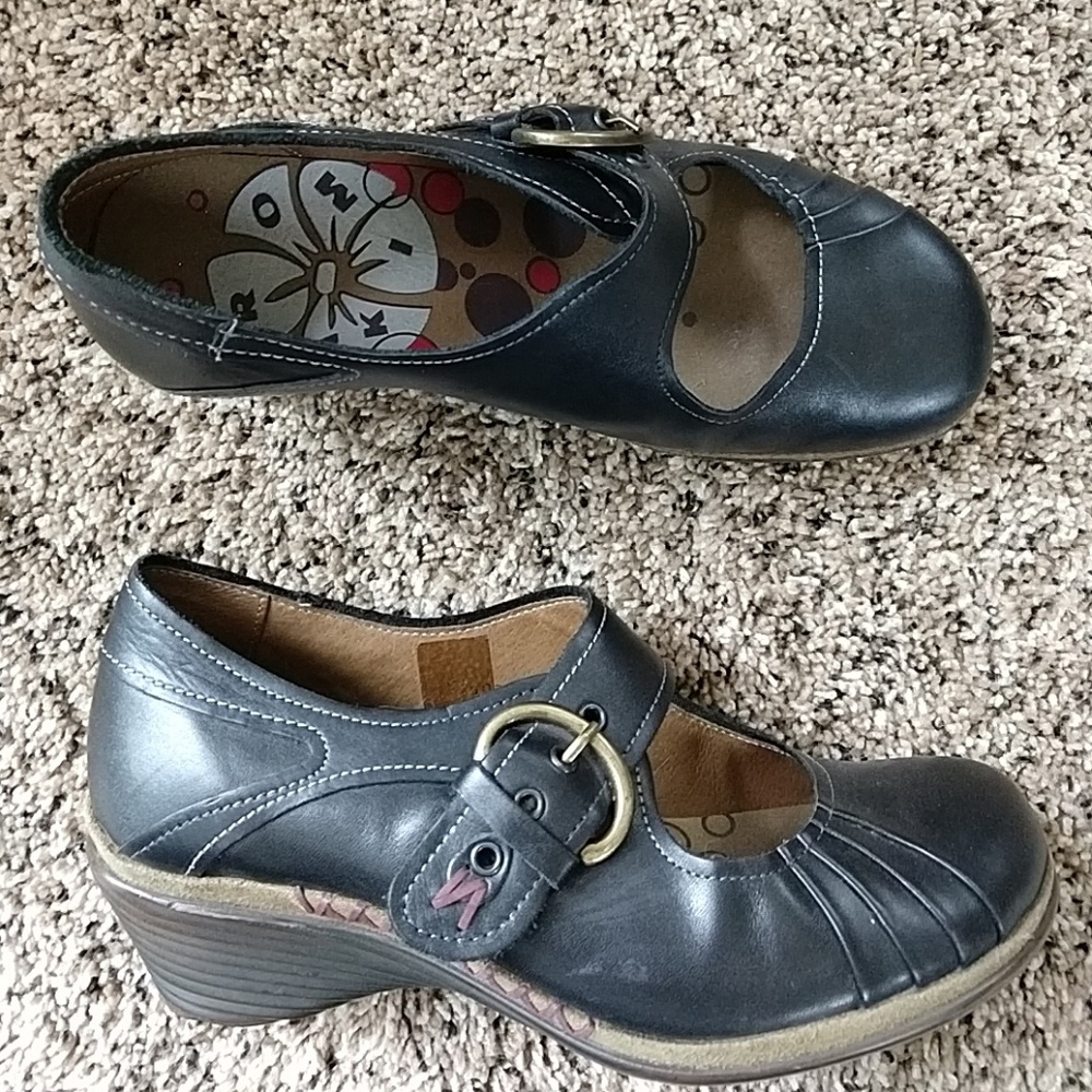 Black leather Romika mary jane wedges